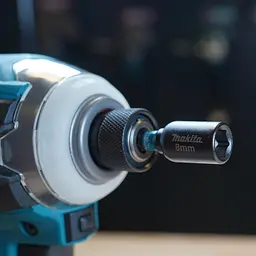 Головка торцева торсіонна 8 мм з магнітним фіксатором Makita Impact Black B-66830 - мініатюра 3