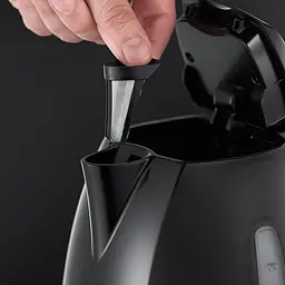 Електрочайник Russell Hobbs 22591-70 Textures Plus чорний 1.7 л (23326016002) - мініатюра 4