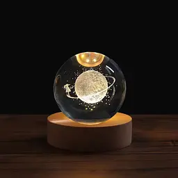 Нічник 3D кришталева куля з дівчиною на орбіті, LED світильник USB, 8×6 см, декоративний дитячий світильник - мініатюра 2