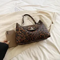 Стильна жіноча сумка з еко-шкіри лео Lilly P1-1603LB коричнева - мініатюра 4