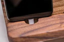 Дерев'яний органайзер для смартфона Apple ecoWalnut 210x170x170 мм - мініатюра 4