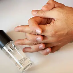 Розігрівальна їстівна масажна олія Bijoux Indiscrets Slow Sex Warming massage oil - мініатюра 6