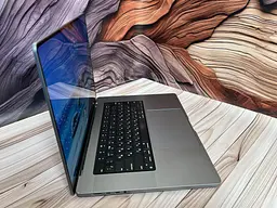 Ноутбук Apple MacBook Pro 16" 2021 M1 MAX/32/512 (M0PYFF9XPH) Б/в - мініатюра 4