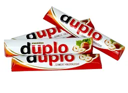 Шоколадний батончик Ferrero Duplo Schmeckt Knusperleicht 1 шт, 18 г - мініатюра 4