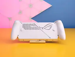 Портативна ігрова консоль Asus ROG Xbox Ally 2025 (RC73YA-NH002W) Б/У [167159] - мініатюра 4