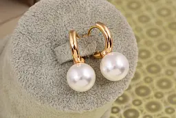 Сережки Xuping Jewelry страйт колечко з перлиною 12 мм 2,5 см золотисті - мініатюра 2