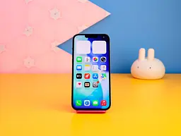 Смартфон Apple iPhone 13 Pro Max 256GB Sierra Blue (MLLE3) Б/В [139074] - мініатюра 2