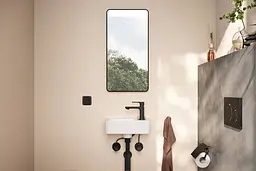 Дзеркало Hansgrohe Xarita Lite Q 360 700 з горизонтальним LED світильником matt black 54955670 - мініатюра 4