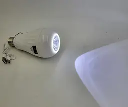 Світлодіодна LED-лампа 20 W акумуляторна з ліхтарем (знімні 2 × 18650) - мініатюра 9