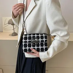 Маленька твідова сумочка на ланцюжку Lilly P2-1520AW чорно-біла - мініатюра 4
