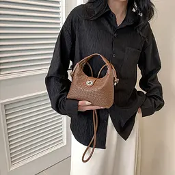 Жіноча сумка через плече плетене крос-боді з екошкіри Lilly P1-913DB Коричнева - мініатюра 4