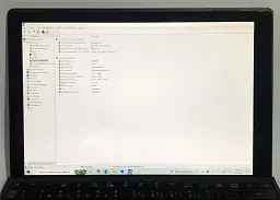 Ноутбук Acer Switch Alpha 12 SA5-271P / 12" (2160x1440) IPS Touch / i5-6200U / 8GB / 256GB SSD / Win10 / Backlight - Б/в - мініатюра 10
