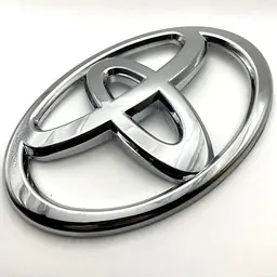 Емблема решітки задня для Toyota Хром 120х80 мм Пластик на скотчі (Завод) - мініатюра 3