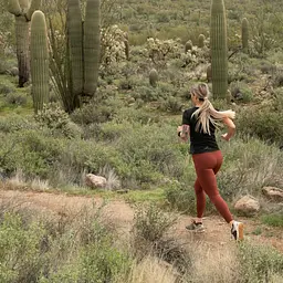 Футболка жіноча Ultimate Direction Cirriform Women S Чорний - мініатюра 4