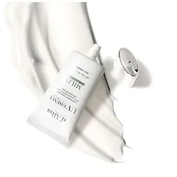 Сонцезахисний крем d'Alba Waterfull Mild Sunscreen SPF 50+PA+++ 50 мл (DLB035) - мініатюра 2