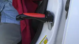 Ручка-опора Car Handle універсальна для авто, допоміжна ручка з прогумованим покриттям 11×7×18 см - мініатюра 4