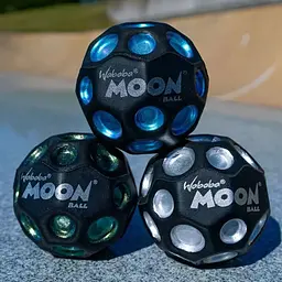 М'яч Waboba Dark Side of Moon 6.3 см чорно-синій (2986096052988) - мініатюра 3