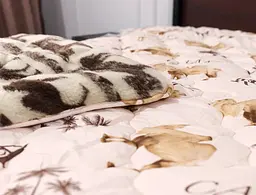 Ковдра полуторна зимова стьобана з холофайбера Arda Camell wool 41073 150х210 см - мініатюра 9