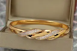 Браслет бенгл Xuping Jewelry дві хвилі 60 см на руку від 16 см до 19 см золотистий