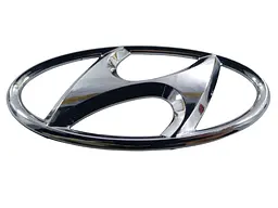 Емблема Hyundai Хюндай Хром 130х65мм пластик (на скотчі)