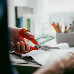 Ножиці для шиття великі Fiskars Classic для лівші 21 см (1075036) - мініатюра 6
