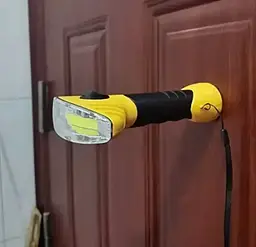 Світлодіодний ліхтар із широким променем Flash Light ∙ Ручний LED ліхтарик - мініатюра 3