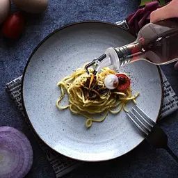 Диспенсер для олії WERTIOO для кухні, 4 скляні пляшки-диспенсери для оливкової олії об'ємом 17 унцій з 4 дозаторами, 1 лійкою з не - мініатюра 4