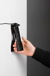 Ліхтар Ledlenser Solidline ST5R заряджається з бездротовою зарядкою та настінним кріпленням блістер 380/20 - мініатюра 3