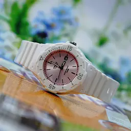 Годинник Casio LRW-200H-4E3VEF - мініатюра 4