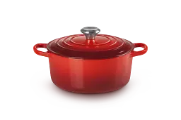 Каструля Le Creuset Signature Cast Iron Round Casserole 24 см Cerise
