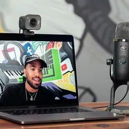Веб-камера Logitech StreamCam (960-001281) - мініатюра 5