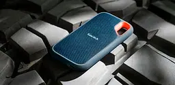 Зовнішній SSD накопичувач SanDisk Extreme Portable V2 2 TB (SDSSDE61-2T00-G25/SDSSDE61-2T00-G30) [96635] - мініатюра 5