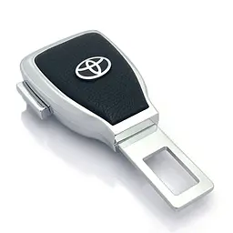 Заглушка перехідник ременя безпеки з логотипом Toyota 1 шт