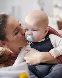 Пустушка Philips Avent Ultra Soft для хлопчика 0-6 місяців , 2 шт. (SCF222/01) - мініатюра 6