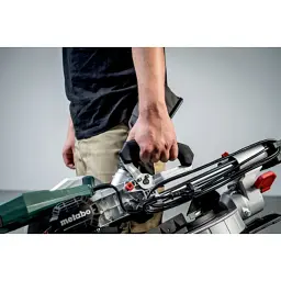 Торцювальна пила Metabo KGS 254 M 1800Вт, 254мм, 16.1кг (613254000) - мініатюра 12