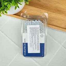 Флоспік Curaprox Flosspic нитка + зубочистка, 30 шт