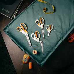 Ножиці Fiskars Softgrip для зигзагу 24 см (1070024) - мініатюра 7