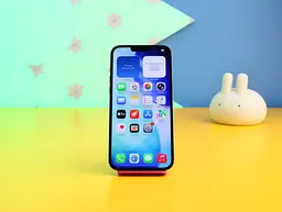 Смартфон Apple iPhone 13 Pro Max 256GB Sierra Blue (MLLE3) Б/В [171910] - мініатюра 2