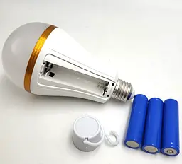 Світлодіодна LED-лампа 30 W акумуляторна (знімні 3 × 18650) автономна аварійна лампочка з цоколем E27 з гачком UKC - мініатюра 9