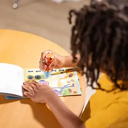 Набір з блокнотом та штампом з наліпками Melissa & Doug Sticker WOW Тигреня (SM93205/6074897) - мініатюра 6