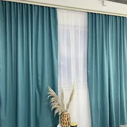 Мікровелюрові штори бірюзового кольору 150х270 з білим шифоновим тюлем 400х270 ALBO pbe0052774 - мініатюра 7