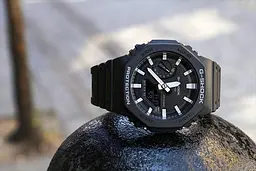 Полімерний чоловічий годинники Casio G-Shock GA-2100-1AER з полімерним ремінцем - мініатюра 4