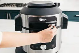 Мультиварка-скороварка Ninja Foodi Max SmartLid Multi-Cooker 7.5 л (OL650EU) - мініатюра 6