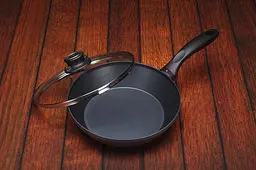 Сковорода глибока з кришкою Swiss Diamond XD Induction 24 см (XD6524ic) - мініатюра 5