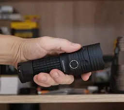 Ліхтар Convoy M3 потужний ліхтарик XHP 70.2 4000K - мініатюра 3