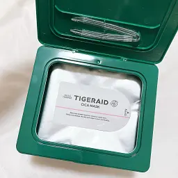 KOSE Clear Turn TigerAid Японська тканинна CICA маска для проблемної шкіри, 30 шт - мініатюра 3