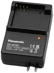 Зарядний пристрій для акумулятора цифрової фотокамери Panasonic DE-A91BA/SX