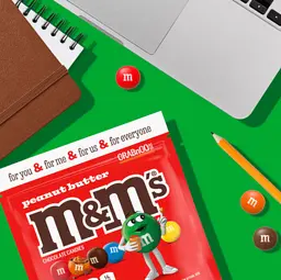 Драже M&M's Peanut Butter Milk Chocolate Candy 127г - мініатюра 3