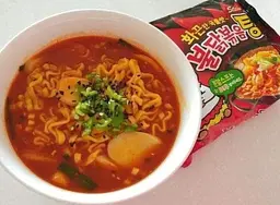 Гостра локшина швидкого приготування Samyang Buldak Hot Chicken Ramen Stew 145 г - мініатюра 5