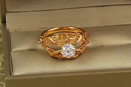 Кільце Xuping Jewelry гротеск р 21 золотисте